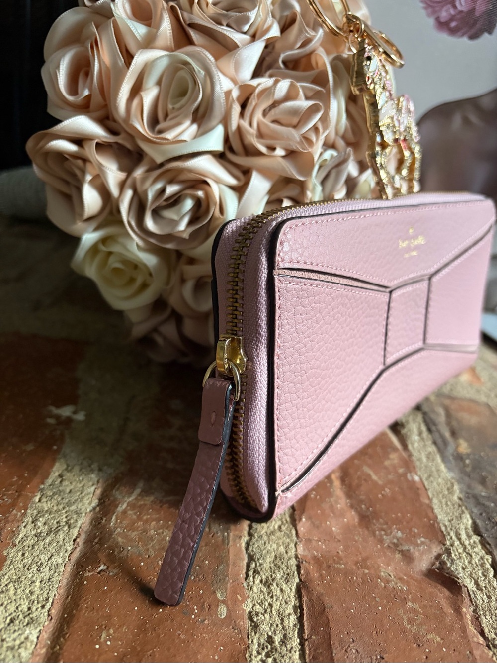 2fer kate spade Pink Bow Leather Wristlet Wallet and Horse bag charm - Picture 4 of 8